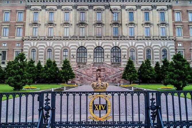 stockholm-royal-palace-museums-gamla-stan-skip-the-line-tour