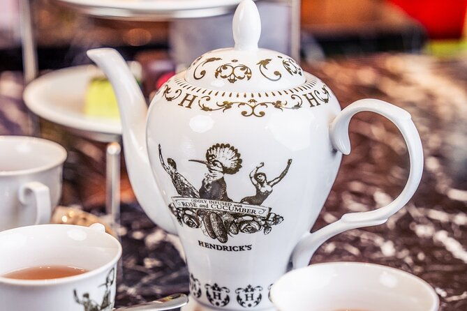 strauss-exhibition-incl-led-concert-show-coffee-strauss-cake