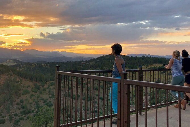 sunset-hiking-tour-in-the-rocky-mountains-near-denver-2