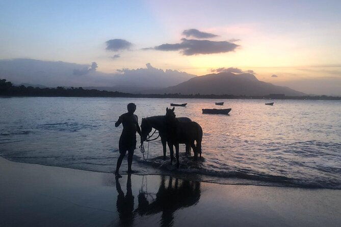 sunset-horseback-riding-in-puerto-plata