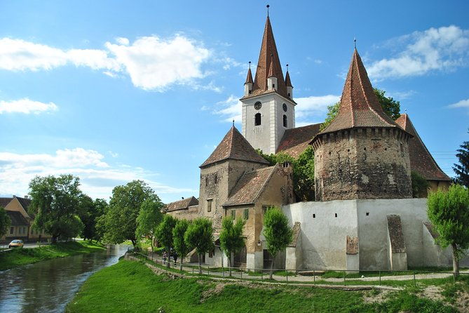 surroundings-of-sibiu-saxon-heritage-scenic-villages