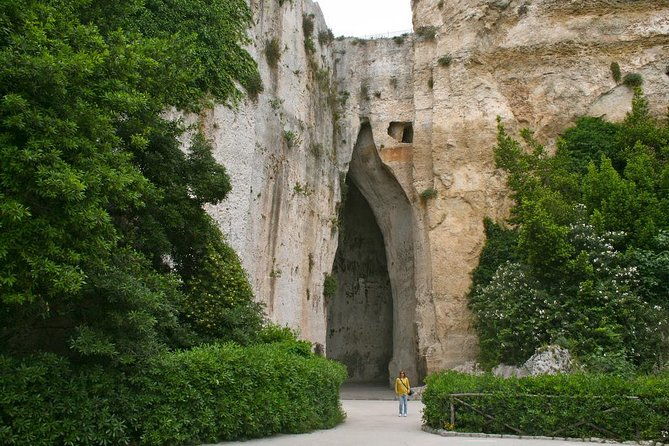 syracuse-day-trip-from-taormina
