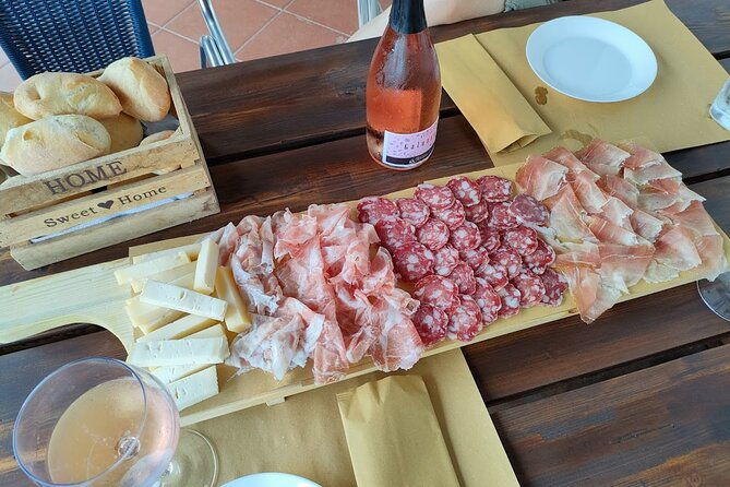 tasting-of-4-valtenesi-wines-with-local-food-in-salo