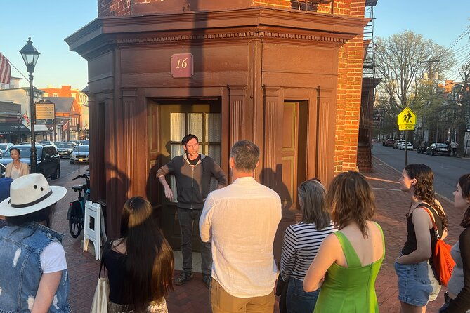 the-original-walking-ghost-tour-by-annapolis-ghost-tours