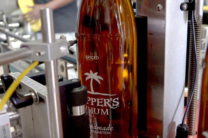 toppers-rhum-distillery-tour-in-st-maarten