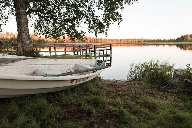 traditional-lappish-evening-in-the-wilderness-with-dinner