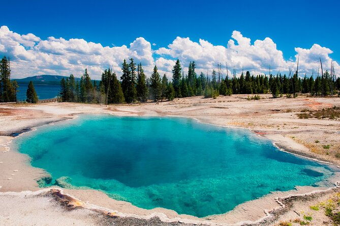 ultimate-audio-tours-yellowstone-glacier-grand-teton-banff