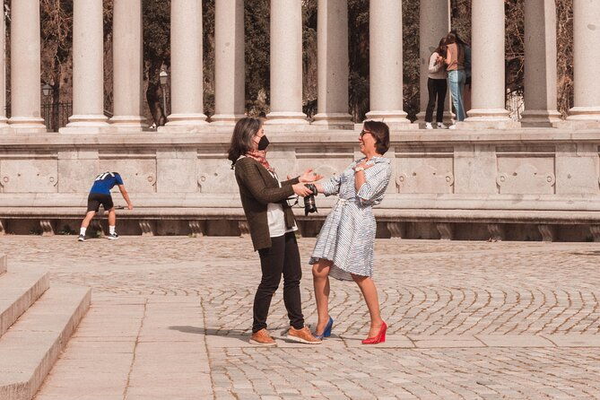vacation-photographer-madrid-photo-shoot-take-home-more-than-just-a-selfie
