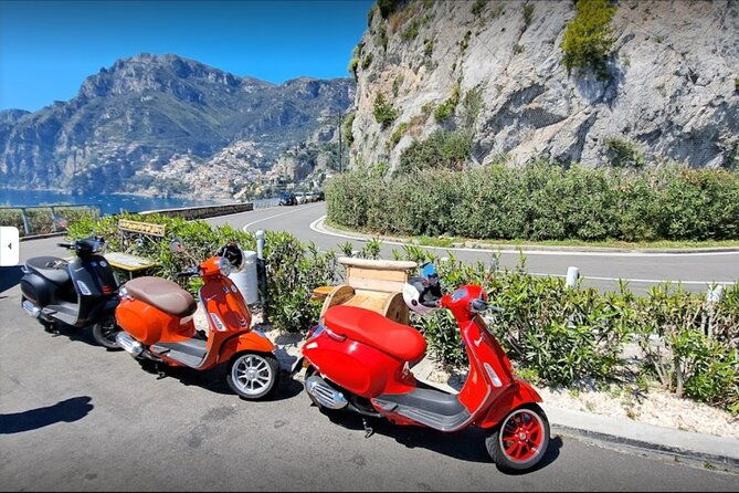 vespa-rental-to-visit-sorrento-amalfi-coast-positano-and-more
