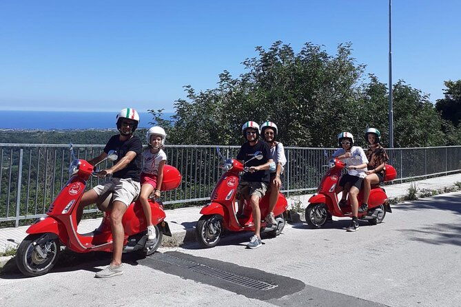 vespa-tour-with-written-guide-of-marche-in-valdaso