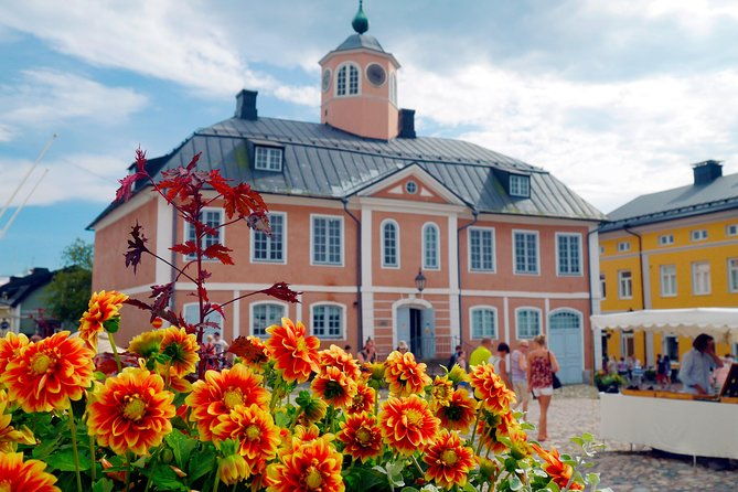 vip-helsinki-and-medieval-porvoo-private-service