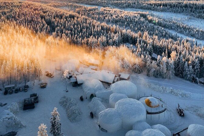 visit-snow-village-private-tour-from-levi