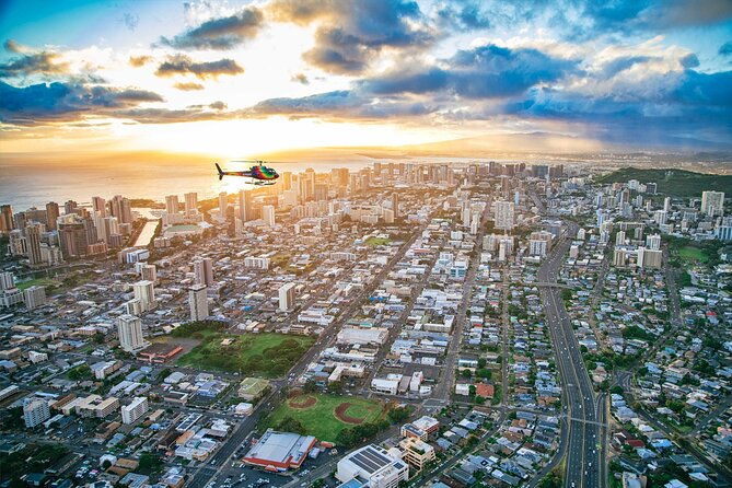 waikiki-sunset-50-min-helicopter-tour-doors-off-or-on