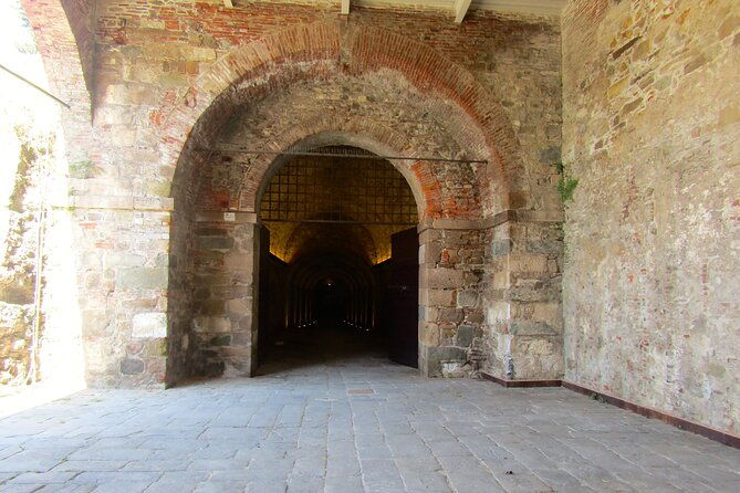 walking-ramparts-tour-in-lucca