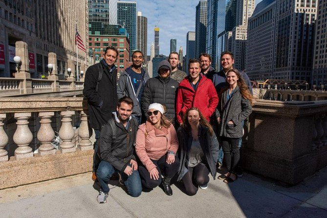 walking-tour-historic-chicago-pubs-in-river-north-and-the-loop