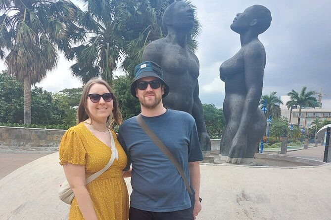 walking-tour-in-kingston-with-street-art-mural-treasure-hunt