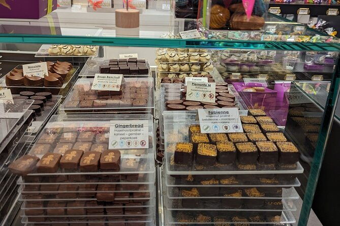walking-tour-with-hot-chocolate-and-chocolate-tasting
