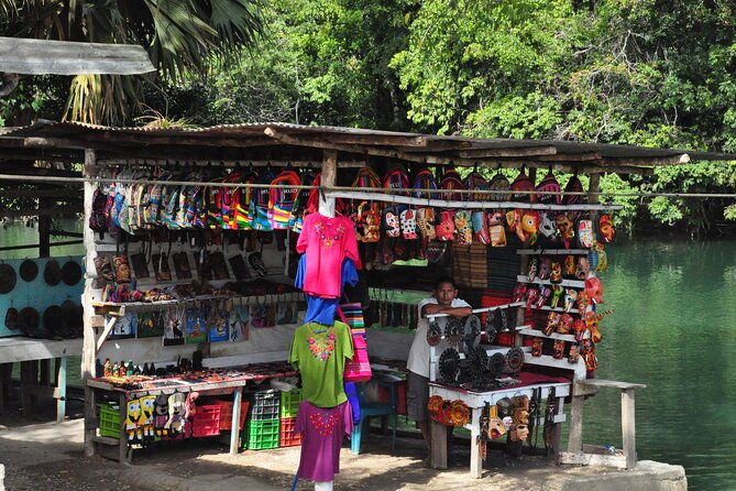 xunantunich-mayan-ruins-tour-and-cave-tubing-at-jaguar-paw