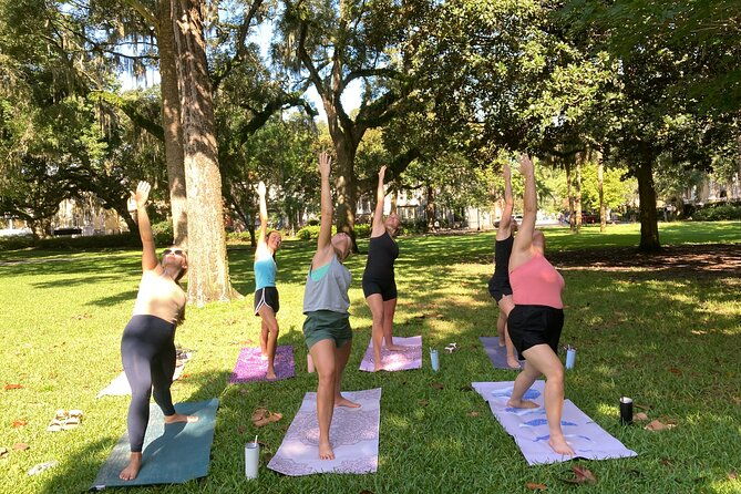 yoga-in-forsyth-park