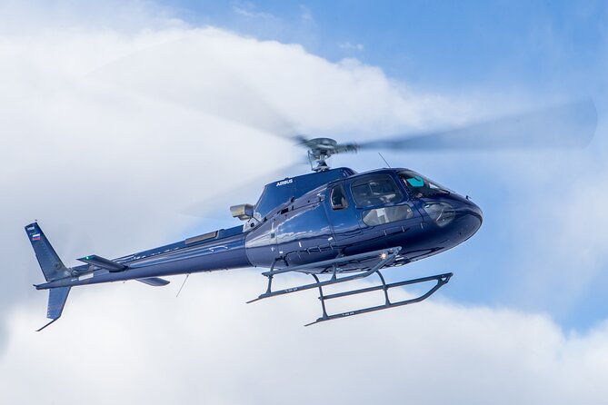 80-mile-heli-tour-epic-panoramas-canyons-and-ancient-ruins