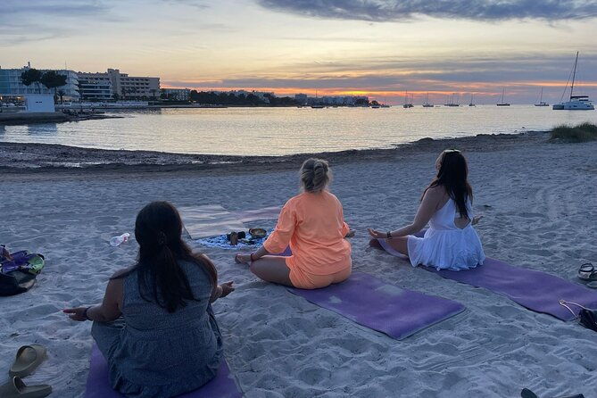 1-hour-ibiza-beach-yoga-class