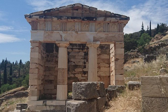 2-day-trip-to-delphi-from-athens-3