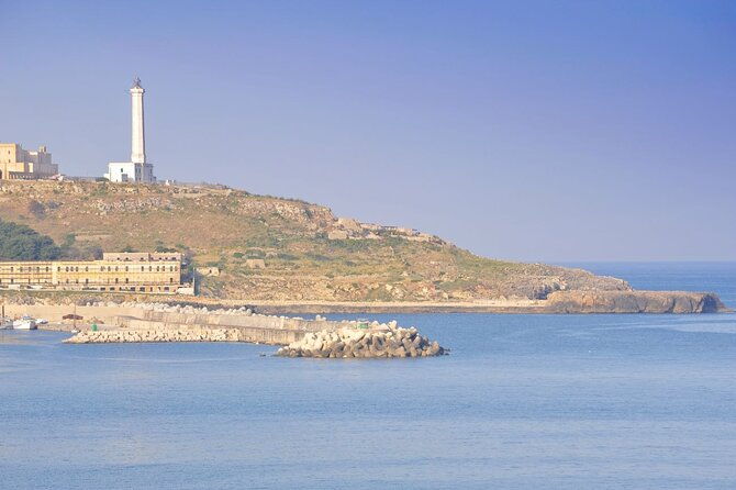 3-hours-guided-boat-excursion-towards-the-adriatic-and-ionian