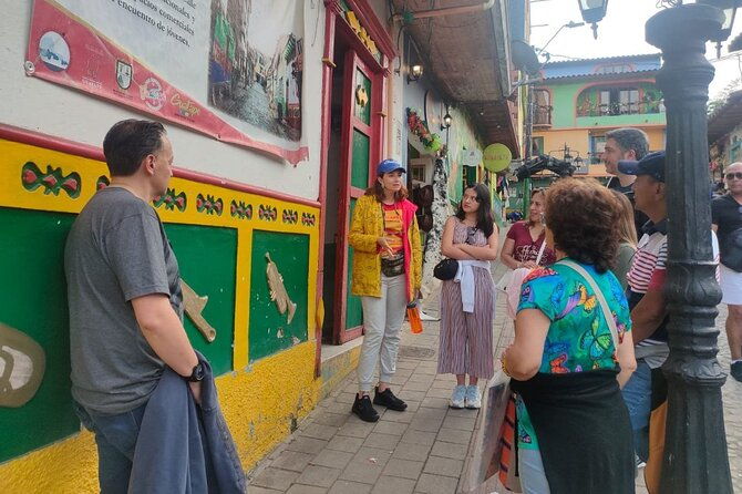 90-minute-walking-tour-of-guatape
