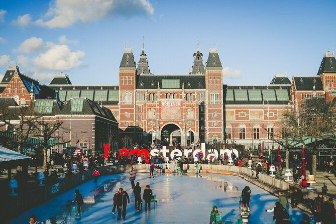 amsterdam-day-trip-from-brussels-with-cheese-clogs-and-windmills