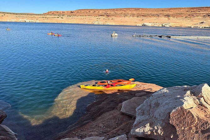 antelope-canyon-lake-powell-guided-kayaking-and-hike-tour-2
