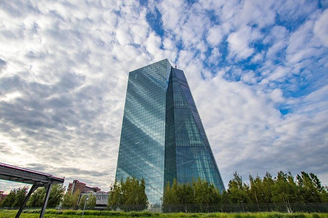 architectural-frankfurt-private-tour-with-a-local-expert