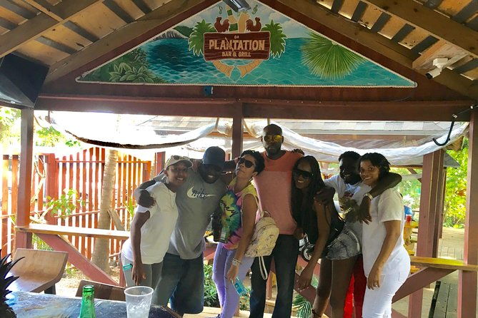 bahamian-beverages-bites-tour