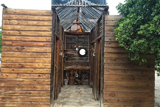 bahia-de-las-aguilas-glamping-experience-from-santo-domingo