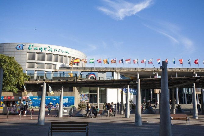 barcelona-city-tour-hop-on-hop-off-and-aquarium