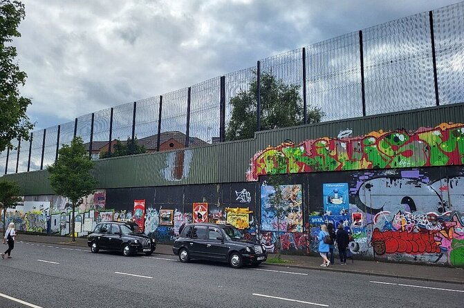 belfast-history-of-terror-mural-1-hr-express-private-taxi-tour
