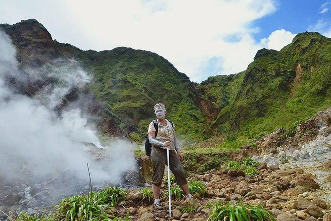 boiling-lake-hike-in-dominica