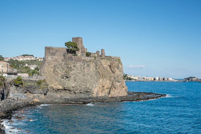 catania-and-aci-trezza-bike-trip