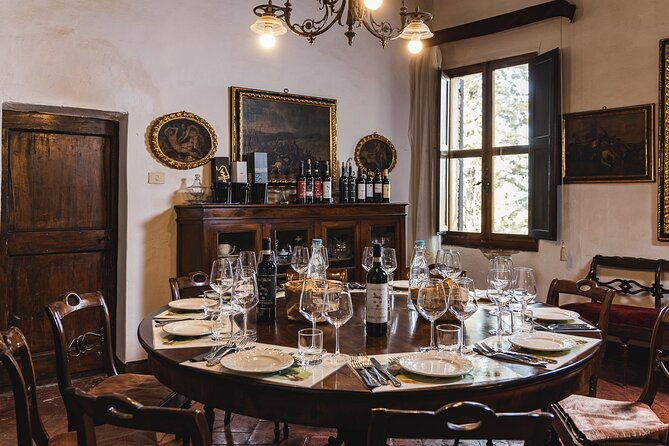 club-brunello-private-tasting-with-lunch-in-a-castle-winery