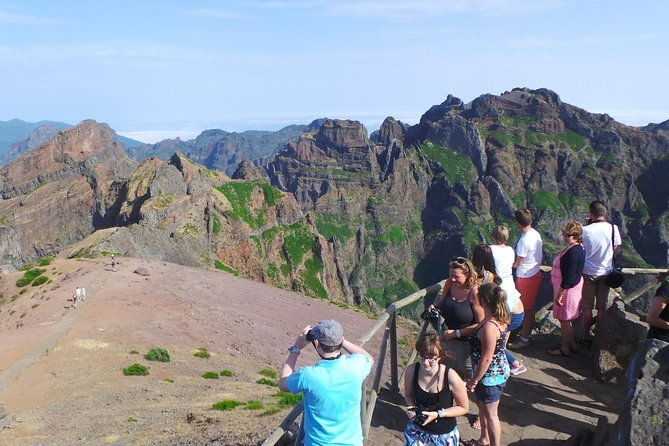 cristo-rei-arieiro-peak-and-santo-da-serra-4x4-experience