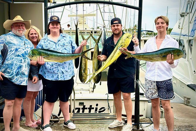 deep-sea-fishing-charter-in-waikiki-hawaii