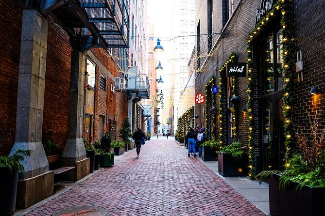 downtown-detroit-donut-and-pastry-adventure