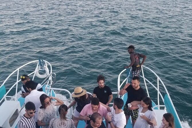 dune-buggy-and-party-boat