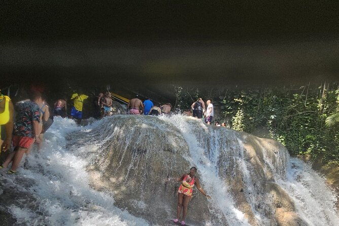 dunns-river-falls-and-ocho-rios-sightseeing-with-shopping