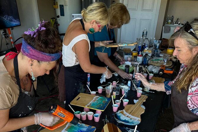 epoxy-resin-cheese-board-art-class