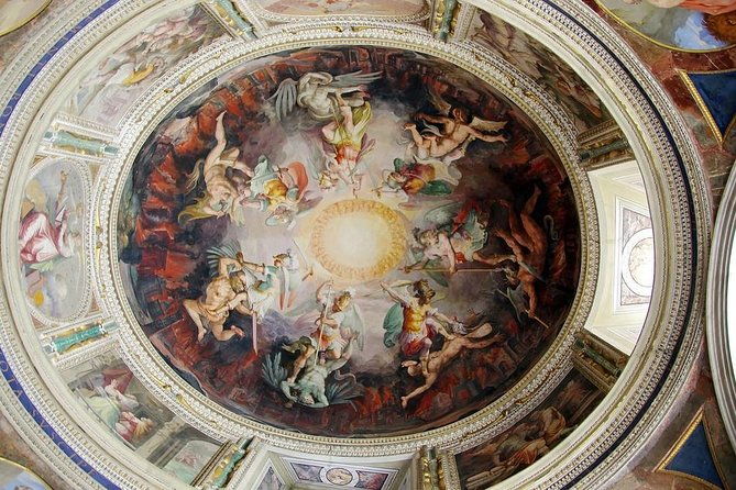 excursion-from-civitavecchia-to-rome-vatican-colosseum-roman-forum-lunch