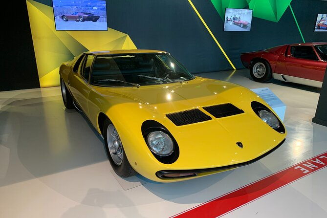 ferrari-lamborghini-maserati-factories-and-museums-tour-from-bologna-4