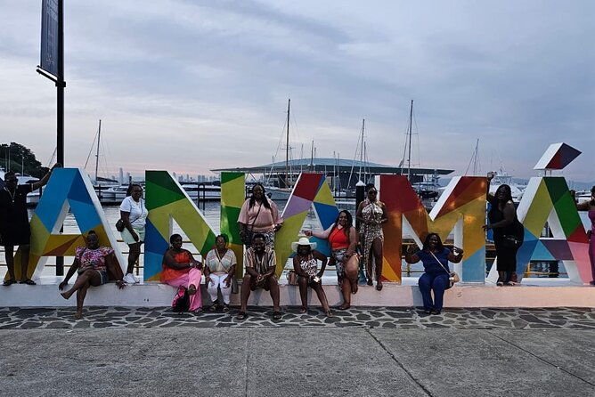 from-riu-playa-blanca-private-eco-boat-cruise-old-city-tour