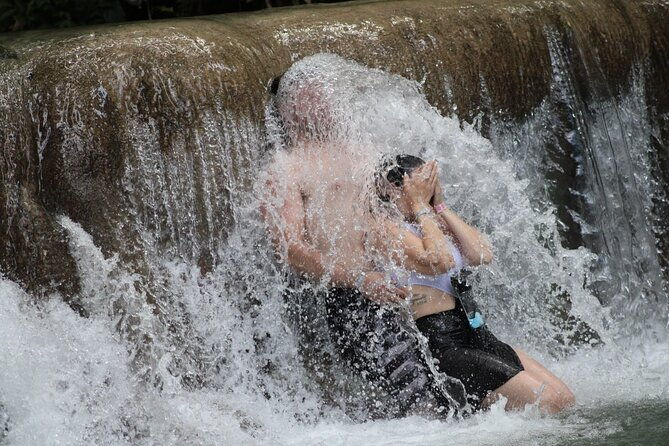 full-day-tour-of-blue-hole-and-dunns-river-falls-with-pick-up