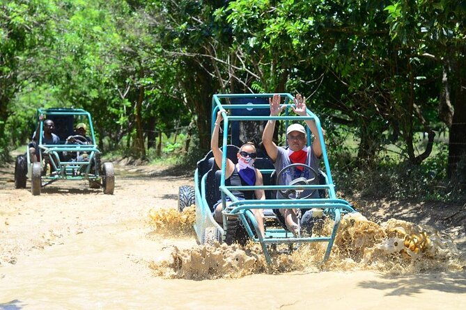 fun-extreme-buggy-tour-on-the-roads-of-macao-and-visit-the-cave-with-transport