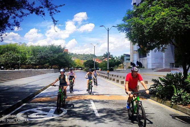 half-day-bike-tour-in-medellin-local-food-coffee-and-beer